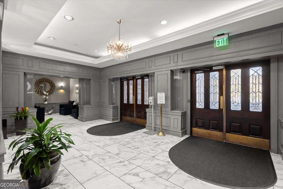 2870 Pharr Court South Atlanta - 4