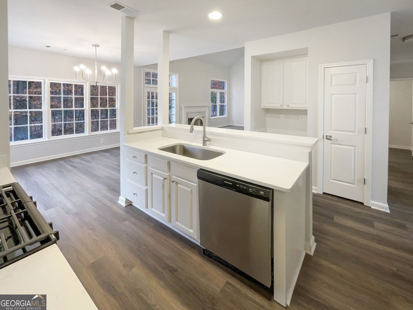 1817 Lake Cove Drive Atlanta - 5