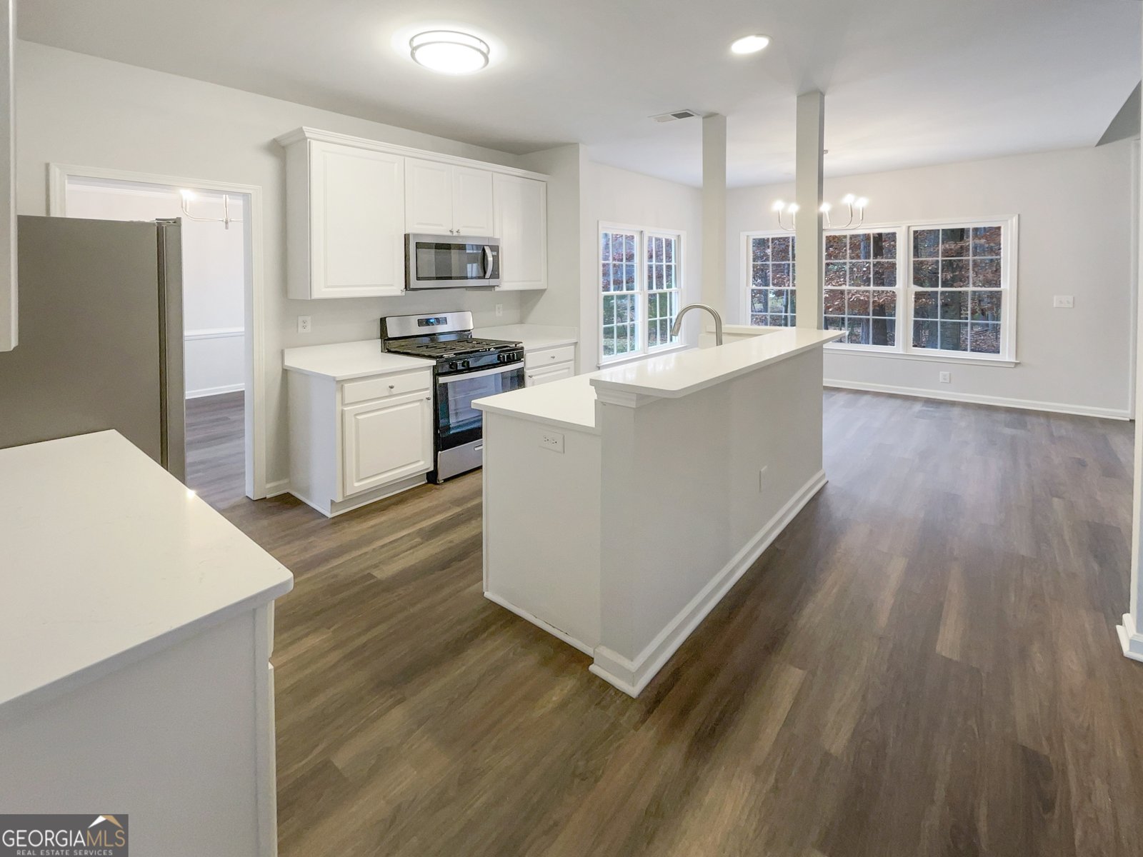 1817 Lake Cove Drive Atlanta - 7