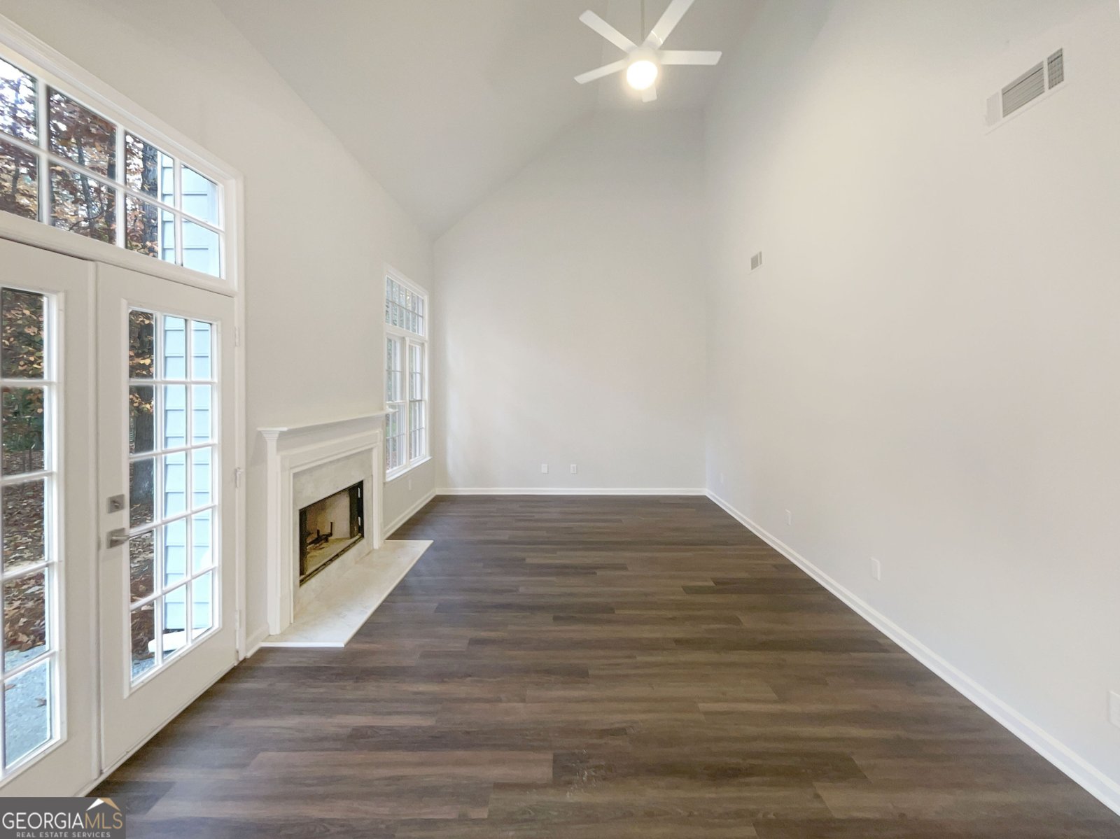 1817 Lake Cove Drive Atlanta - 8