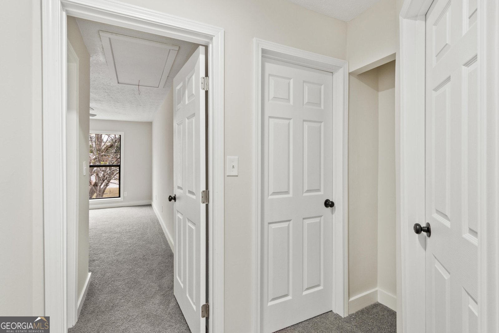 102 Governors Drive Forest Park - 9