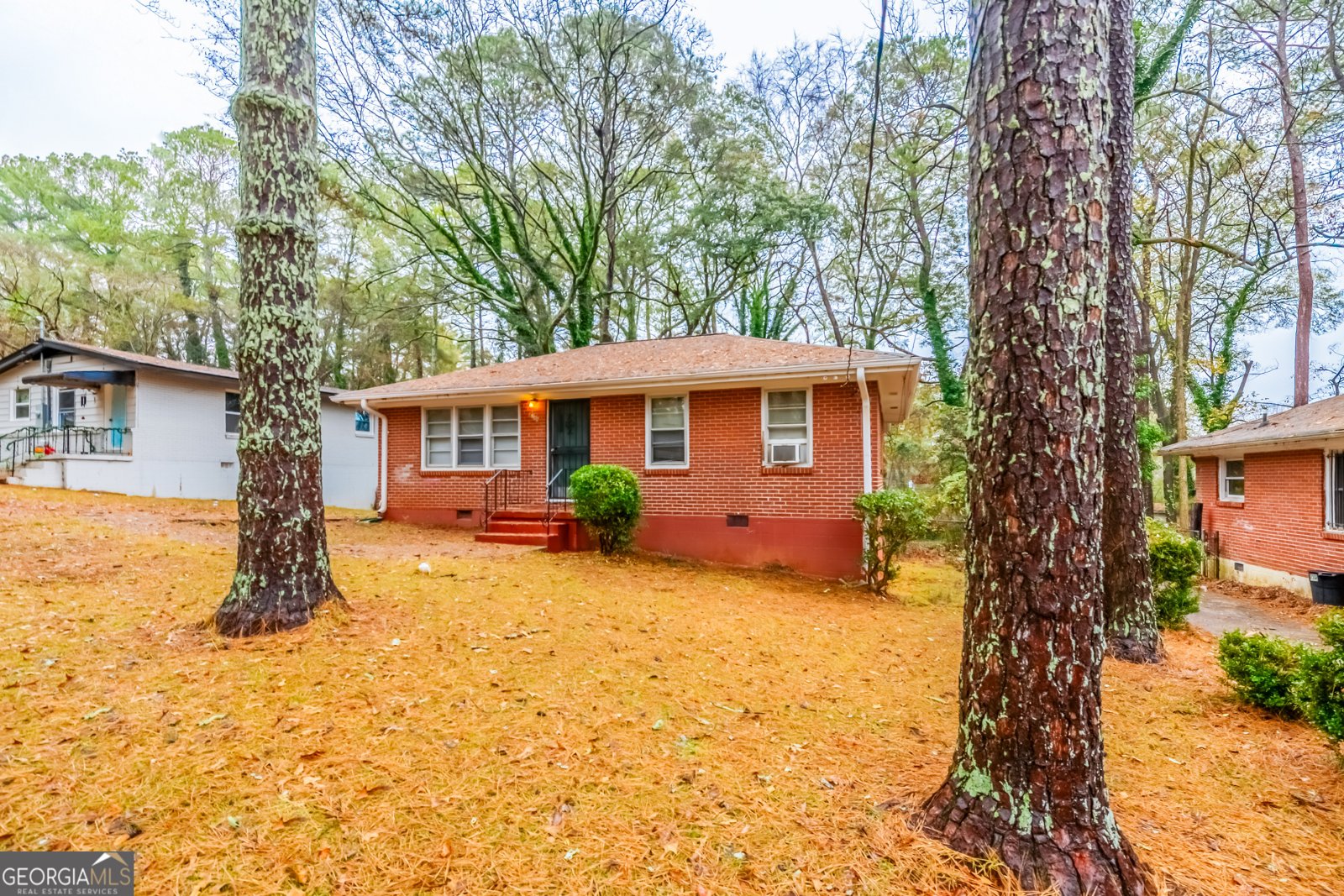 2288 Polar Rock Avenue Atlanta - 2