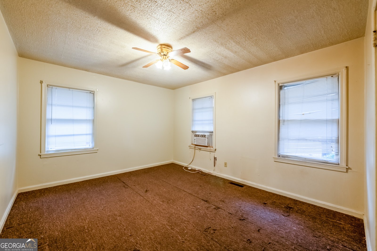 2288 Polar Rock Avenue Atlanta - 23