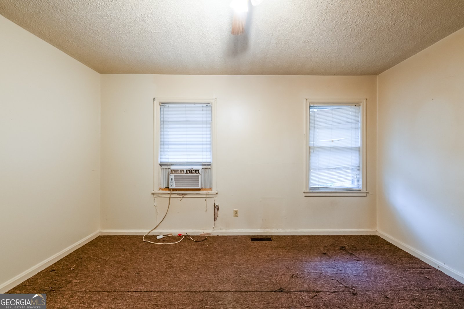 2288 Polar Rock Avenue Atlanta - 25