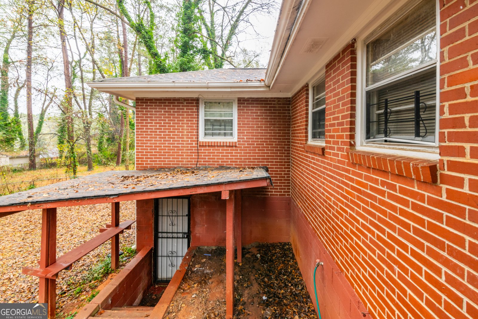 2288 Polar Rock Avenue Atlanta - 38