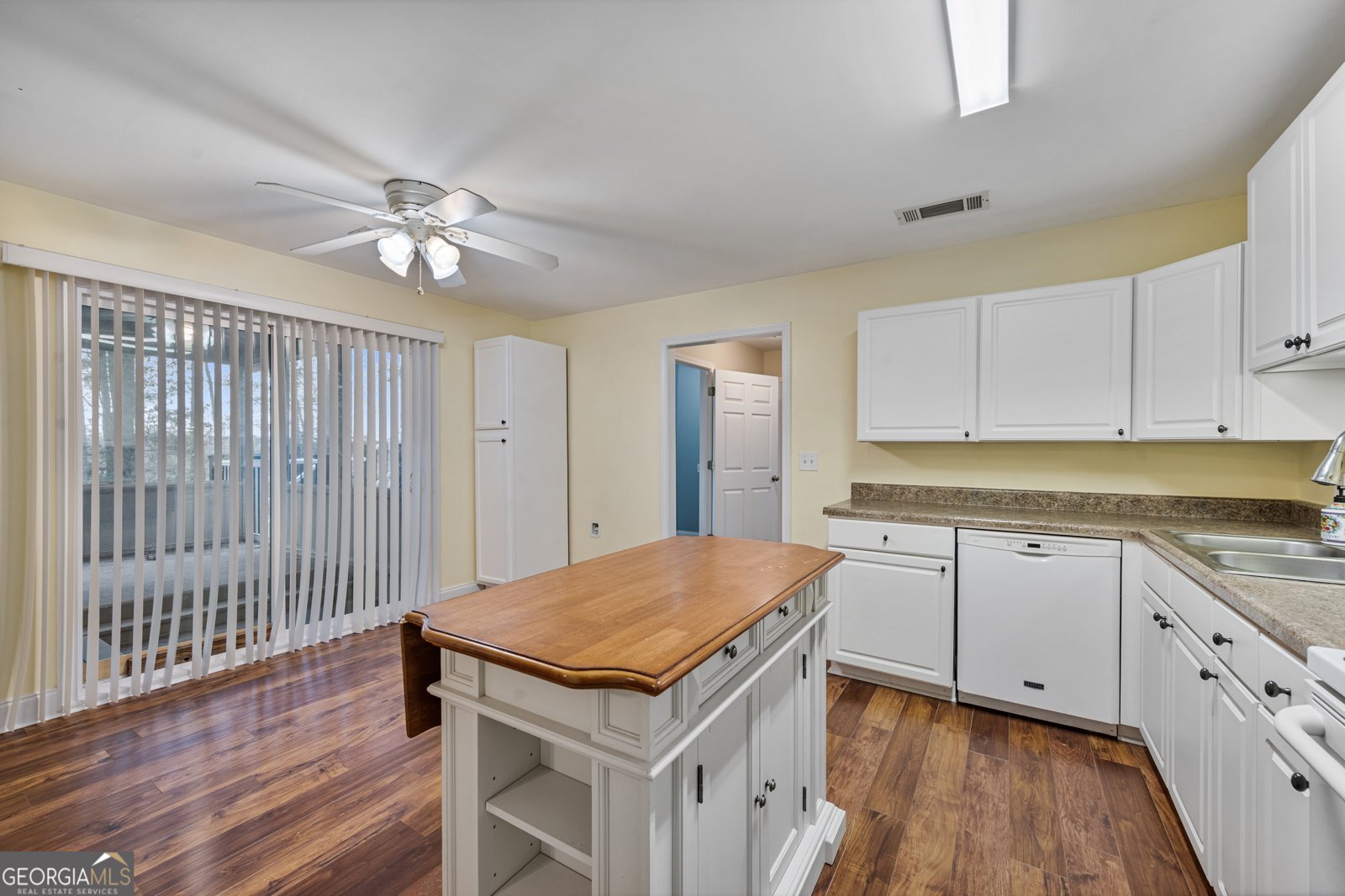 1670 Leigh Meadow Drive Dacula - 33