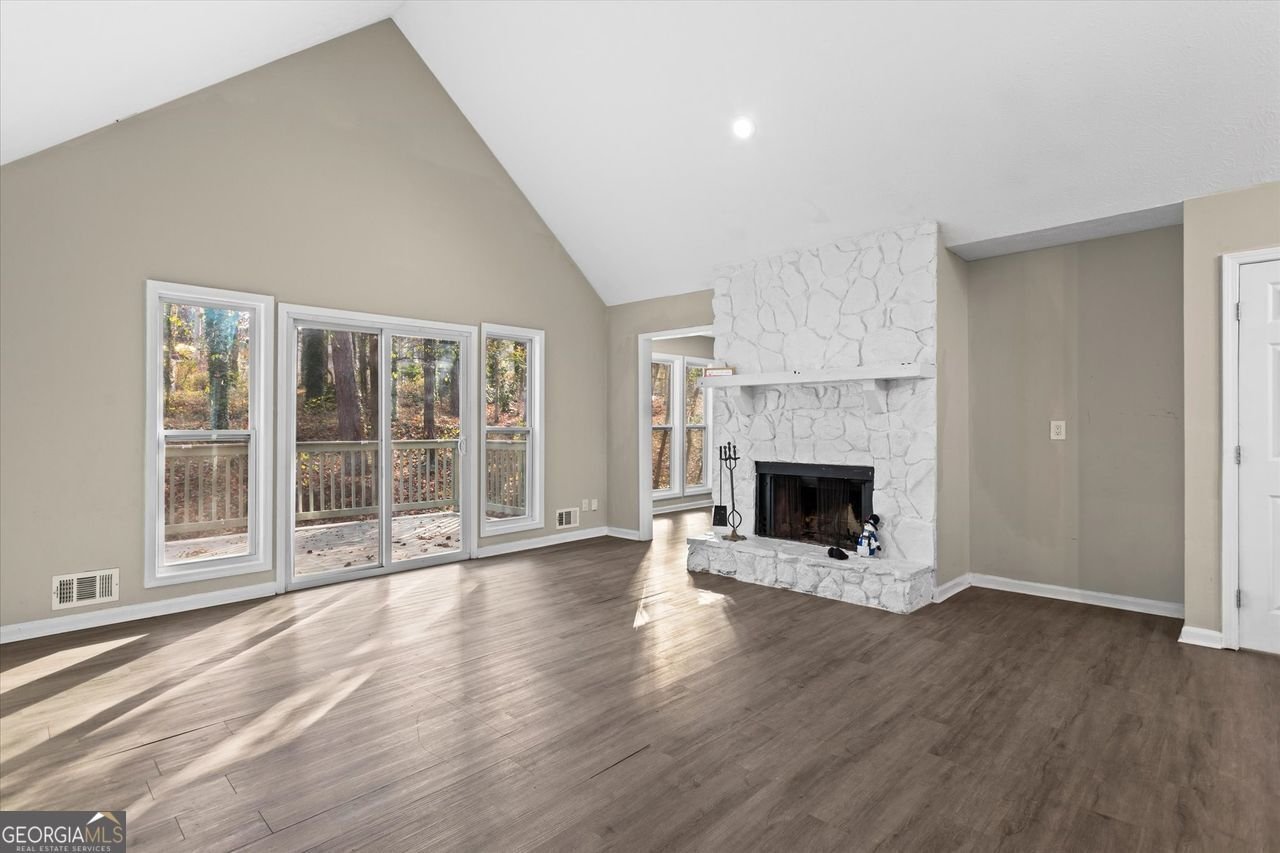 658 Hunt Station Lawrenceville - 53