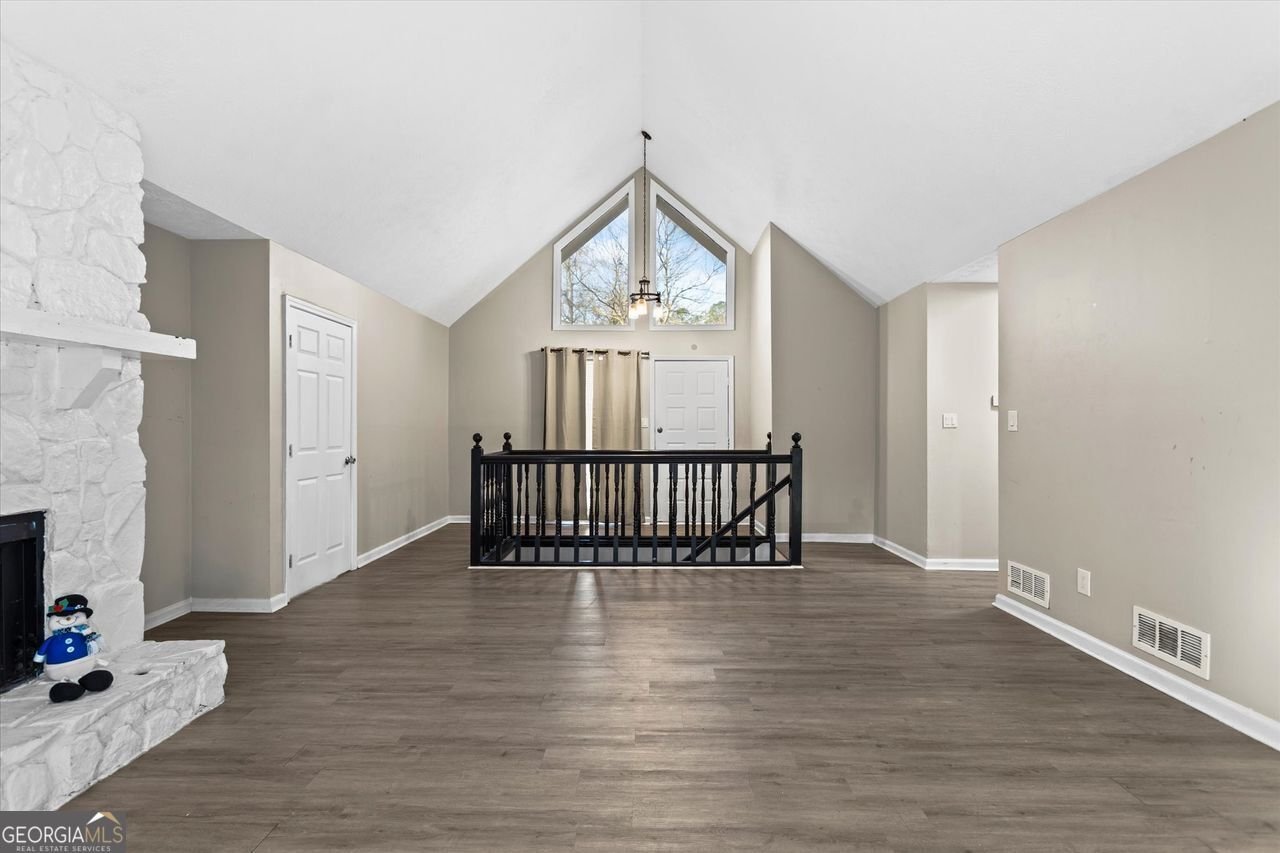 658 Hunt Station Lawrenceville - 55