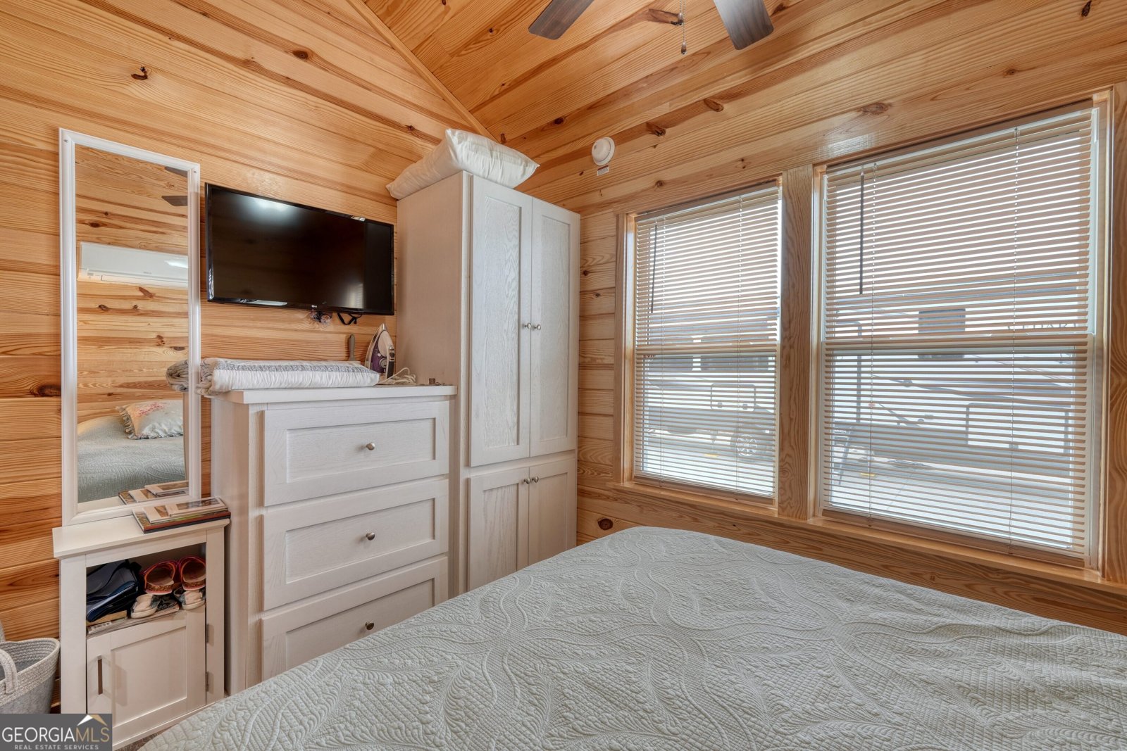 465 Mtn Creek Road Blairsville - 28