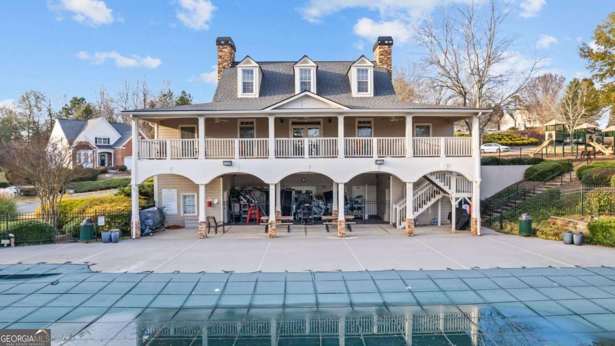 211 Woodview Lane Woodstock - 44