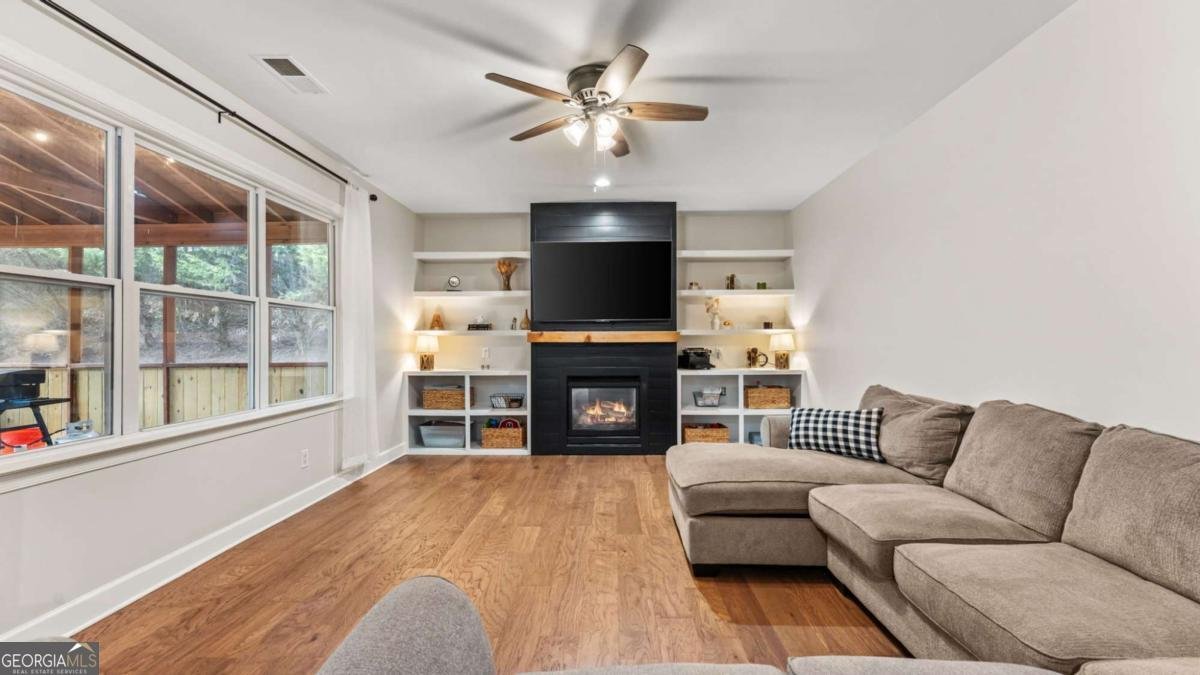 211 Woodview Lane Woodstock - 5