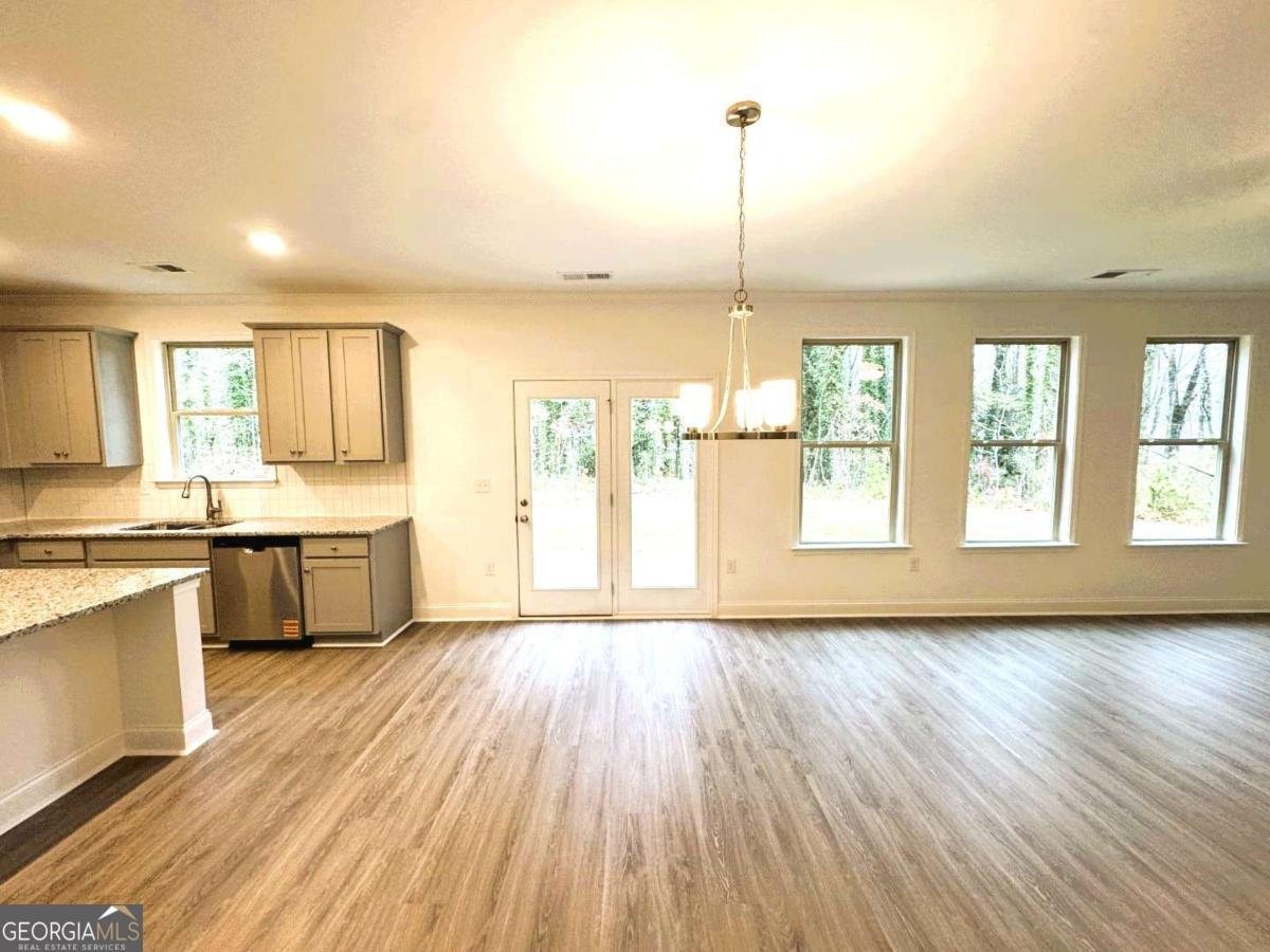 2102 Orchid Lane Lithia Springs - 11