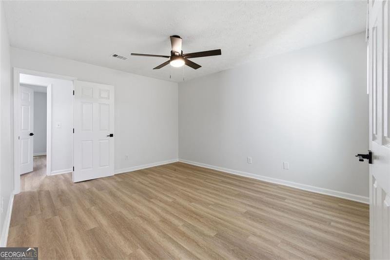 6385 Emerald Pointe Circle College Park - 25