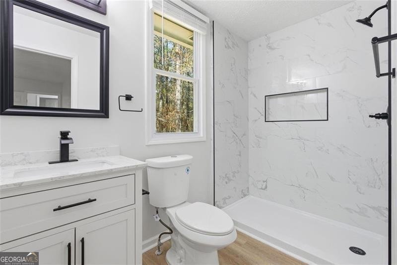 6385 Emerald Pointe Circle College Park - 26