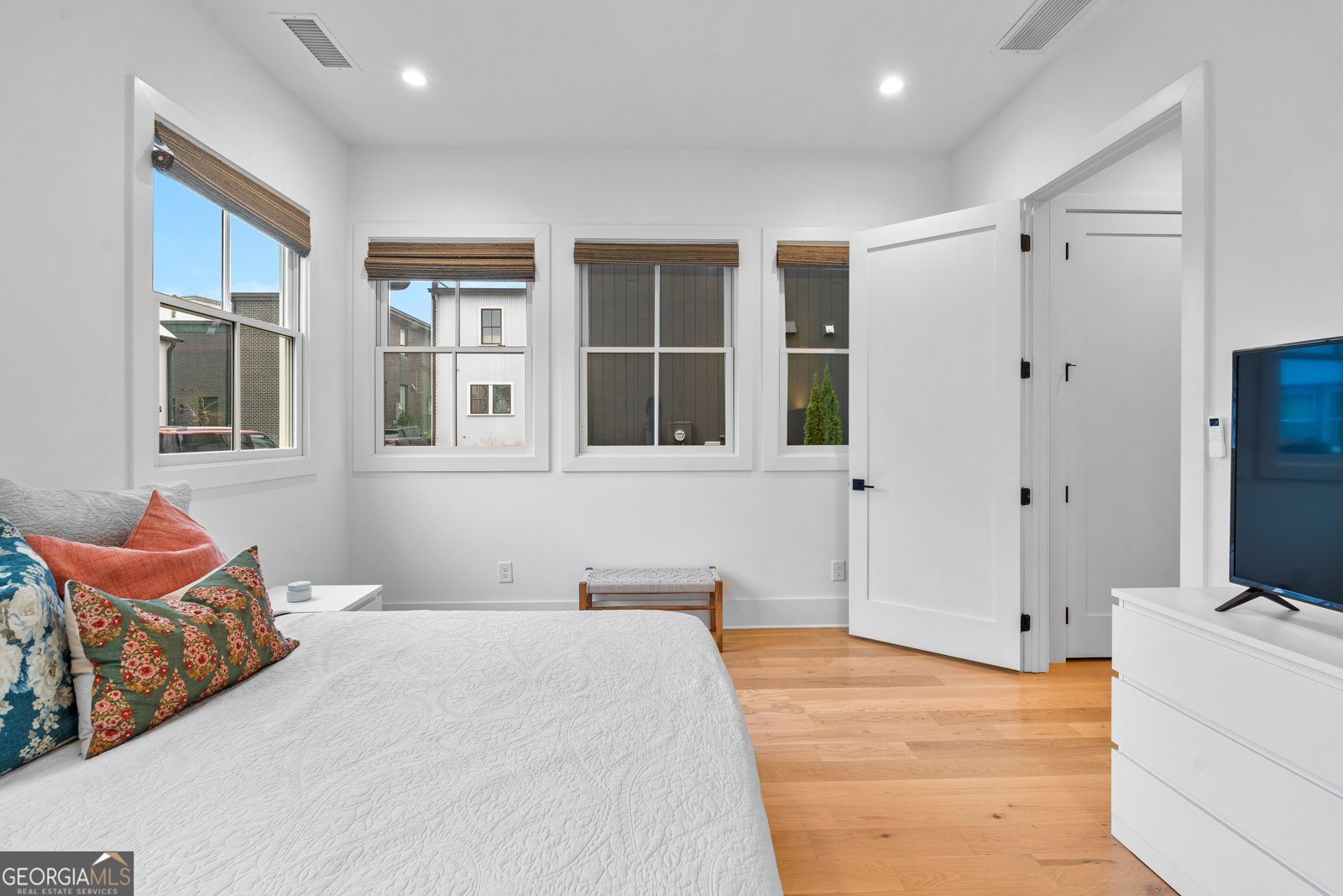 305 High Street Fayetteville - 19