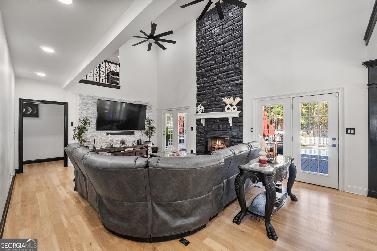 325 Rain Valley Circle Meansville - 16