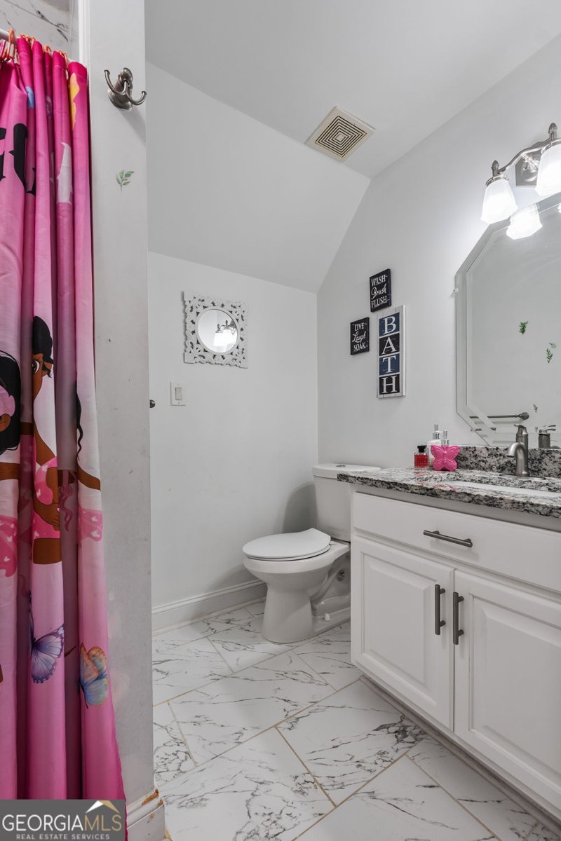 325 Rain Valley Circle Meansville - 29