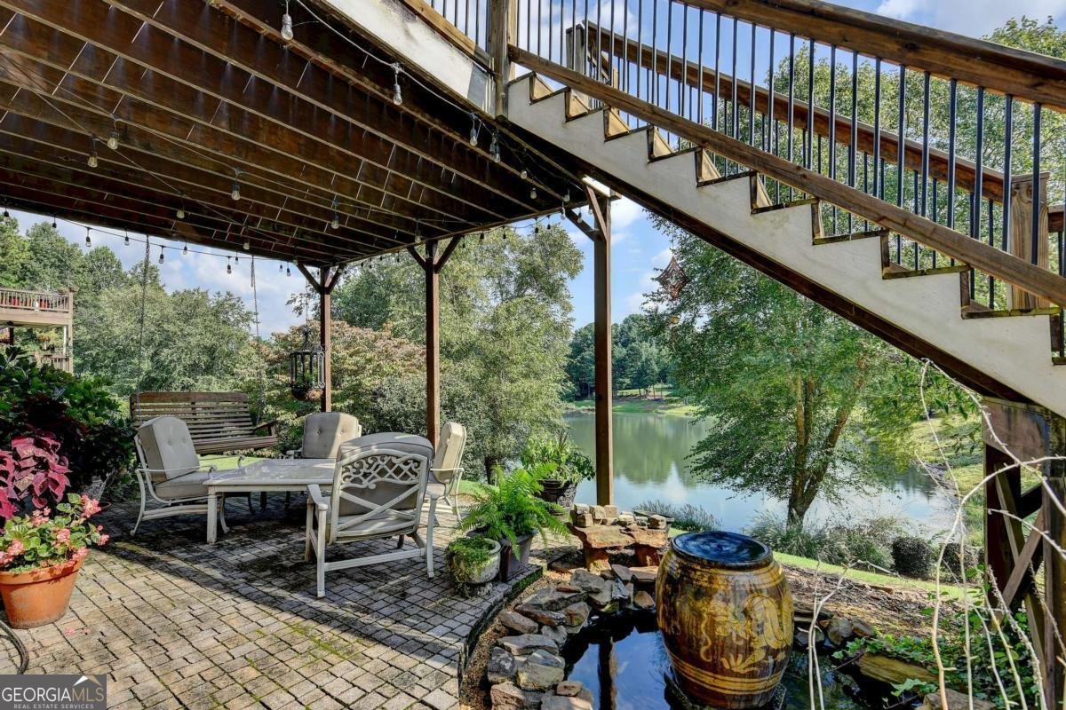 964 Fairview Club Circle Dacula - 36