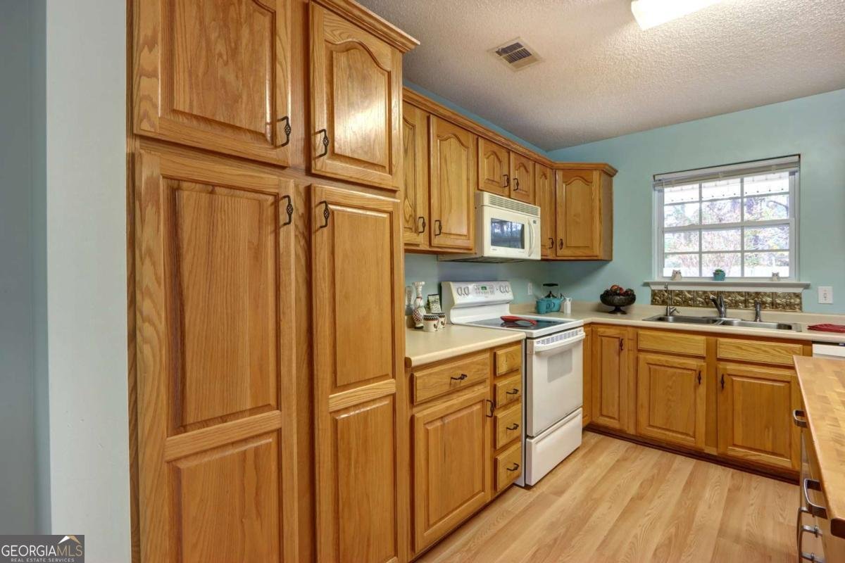 221 Oakwood Court Rincon - 13