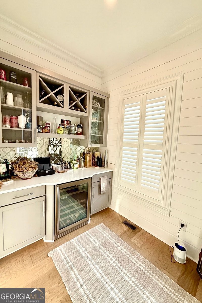 2098 Cortland Milton - 9