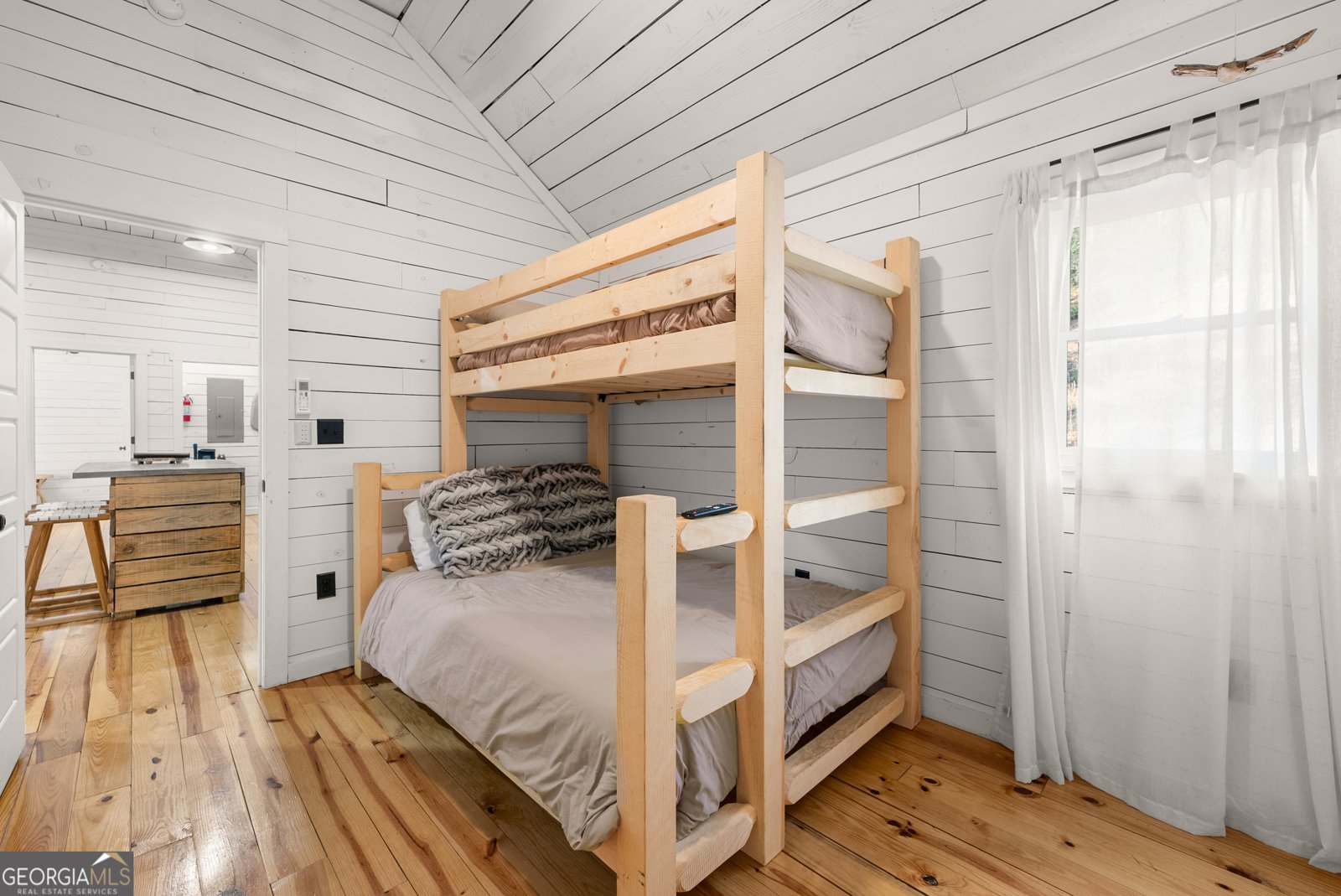 121 Waterfalls Way Clarkesville - 32