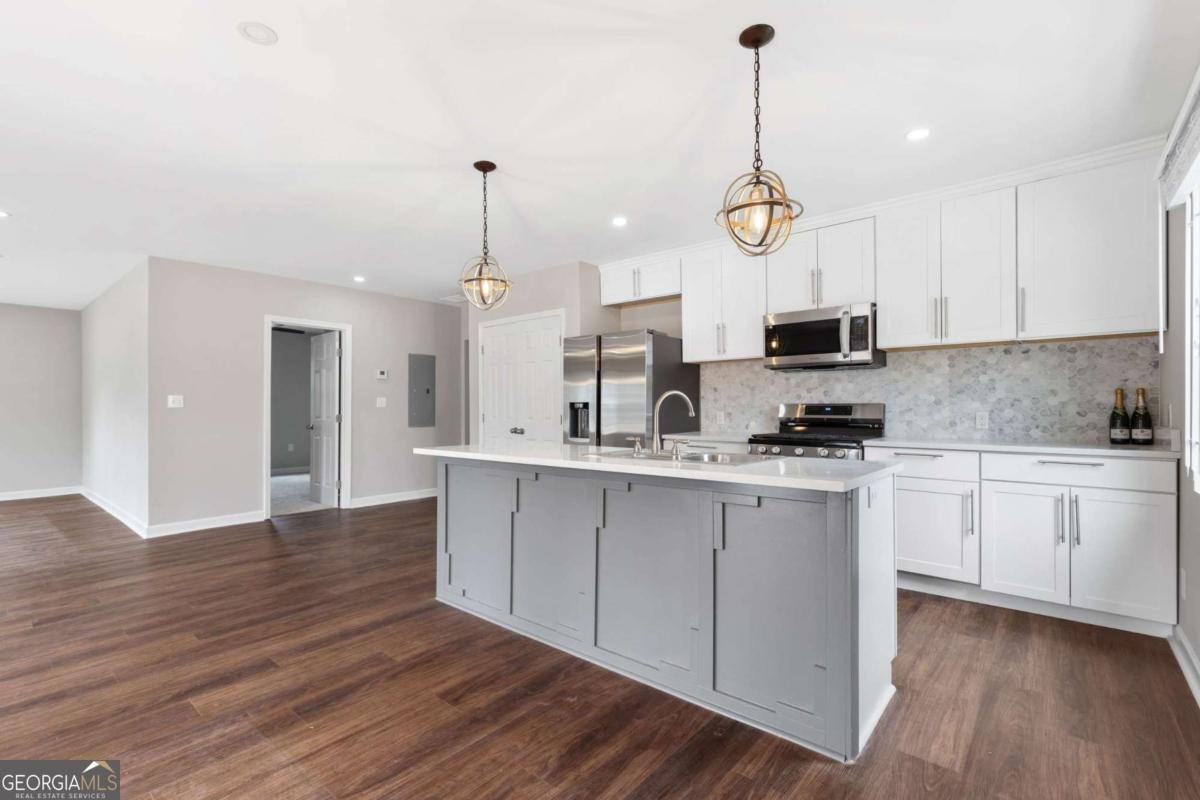 1104 Oak Knoll Terrace Atlanta - 10