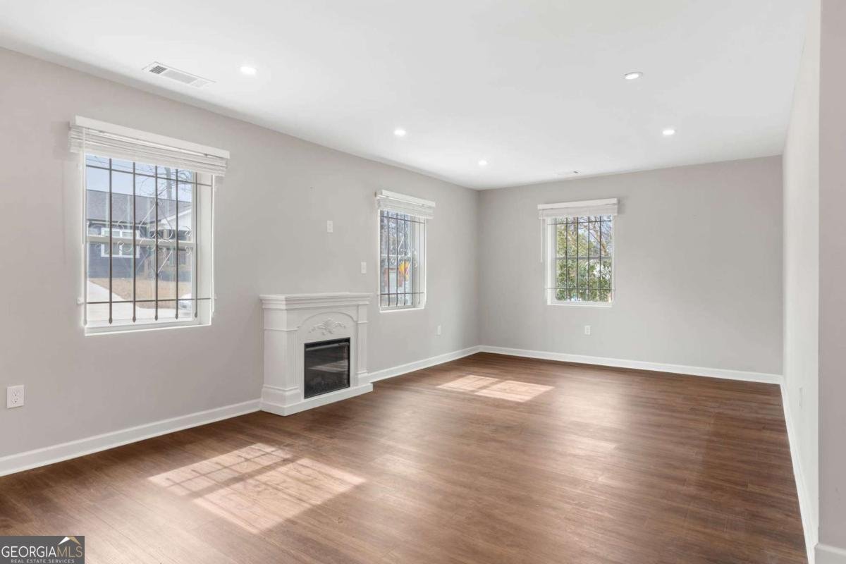 1104 Oak Knoll Terrace Atlanta - 14