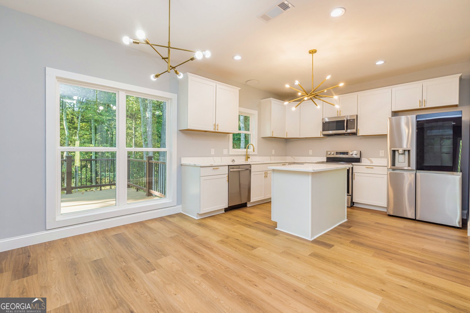 142 Arnco 3rd Street Newnan - 16