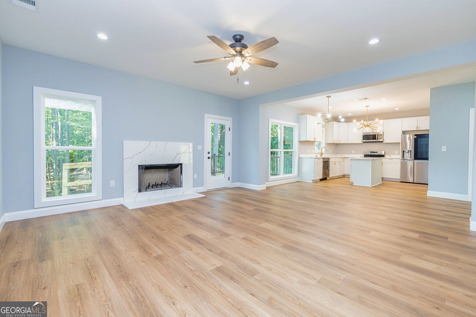 142 Arnco 3rd Street Newnan - 22