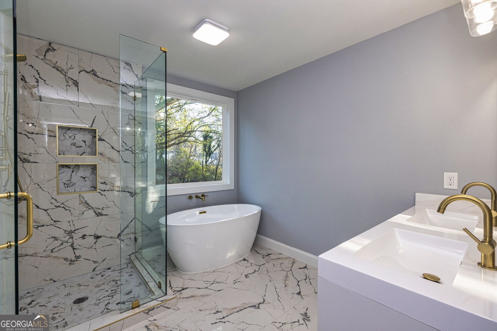 142 Arnco 3rd Street Newnan - 31