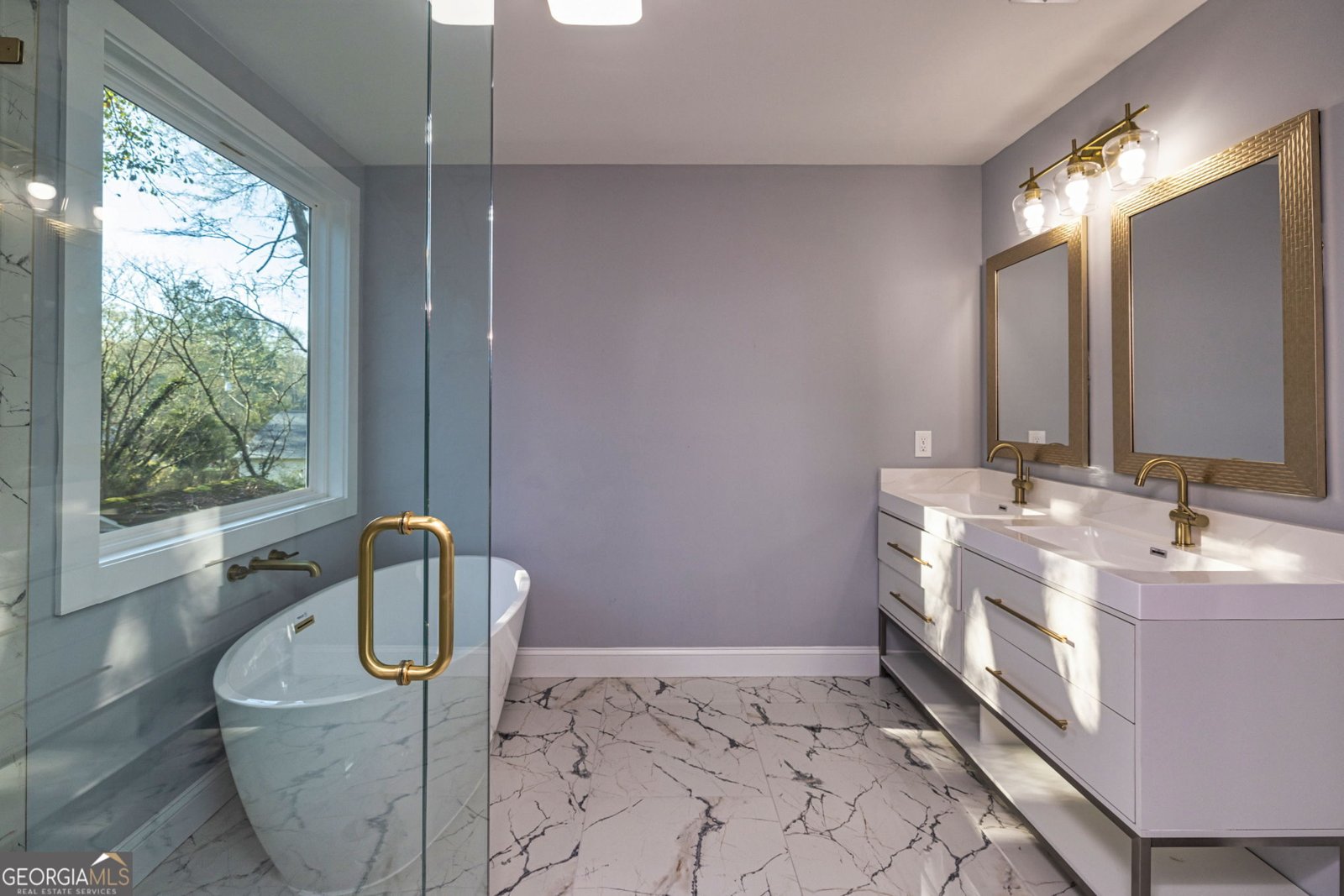 142 Arnco 3rd Street Newnan - 32