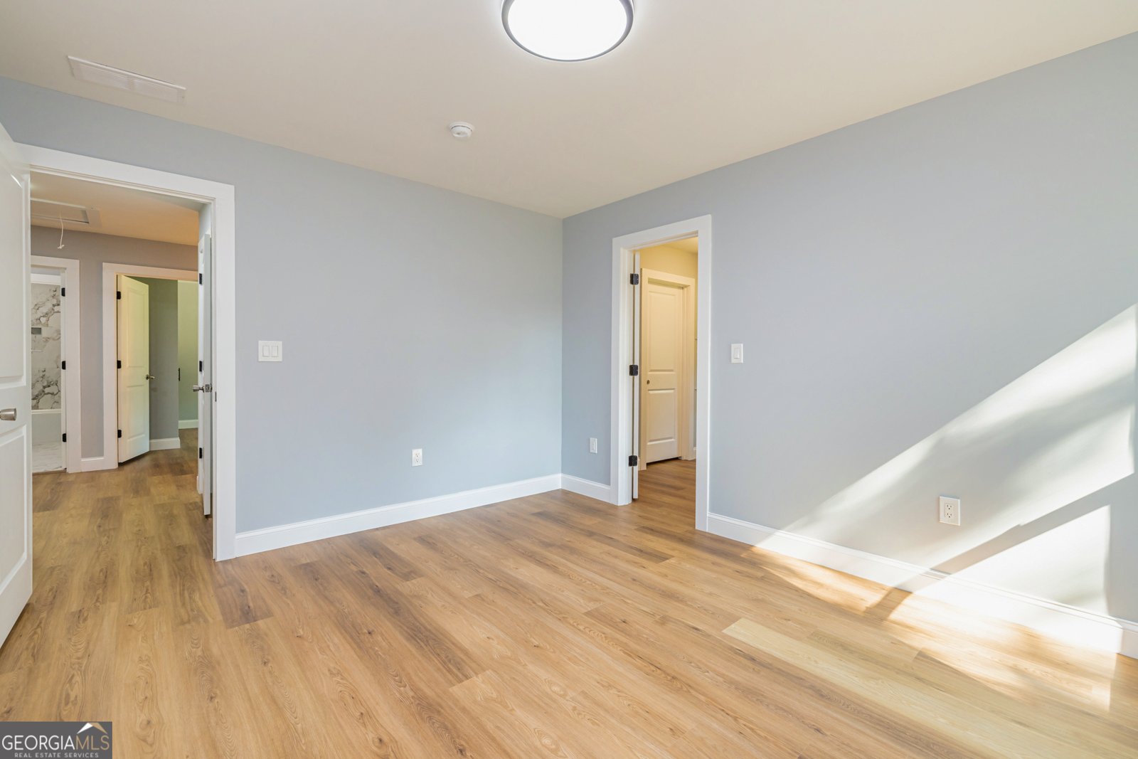 142 Arnco 3rd Street Newnan - 34