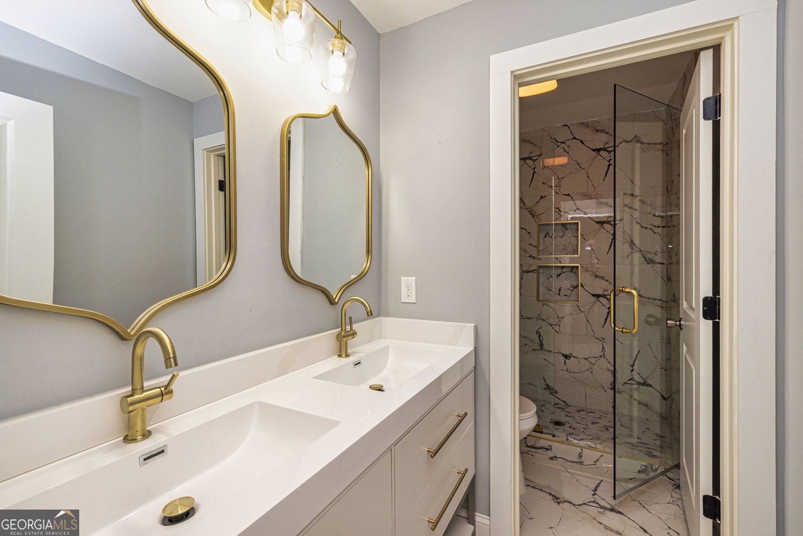 142 Arnco 3rd Street Newnan - 40