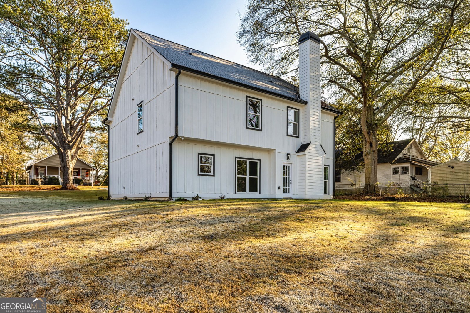 142 Arnco 3rd Street Newnan - 44