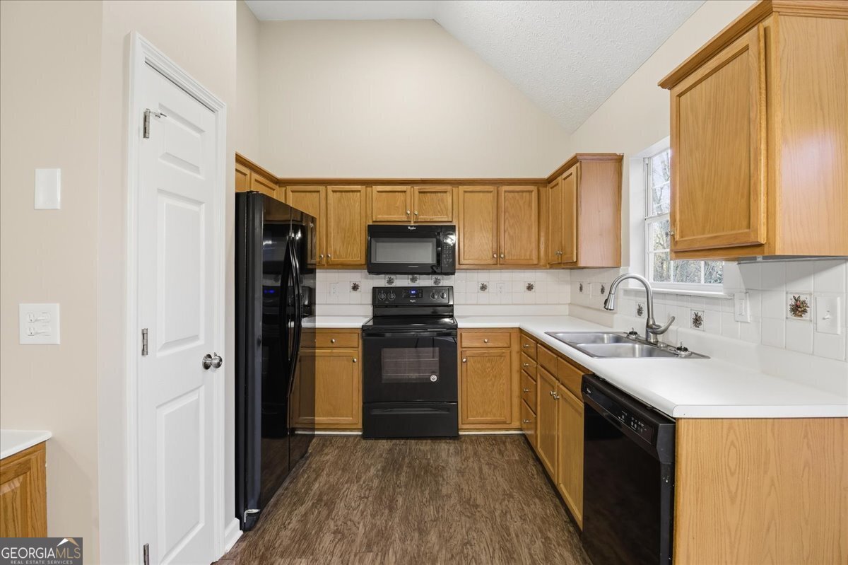 235 Stillwater Court Hampton - 13