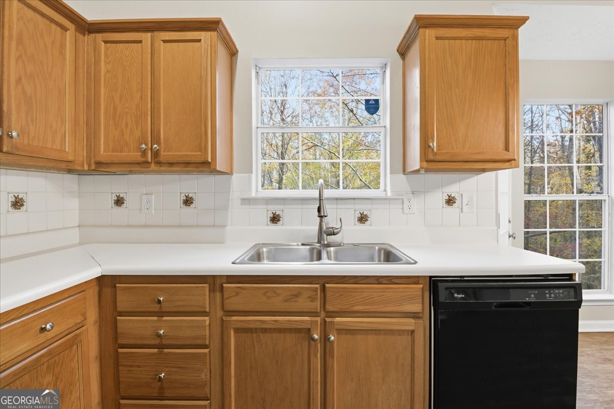 235 Stillwater Court Hampton - 15