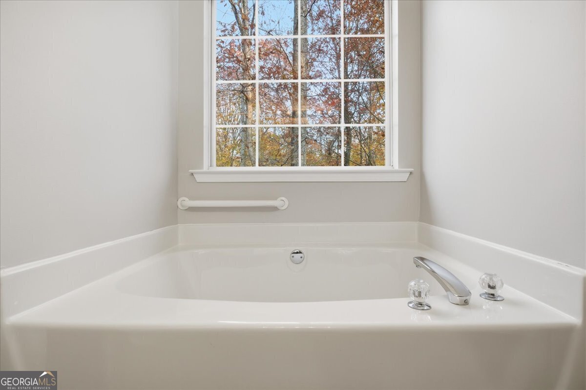 235 Stillwater Court Hampton - 21