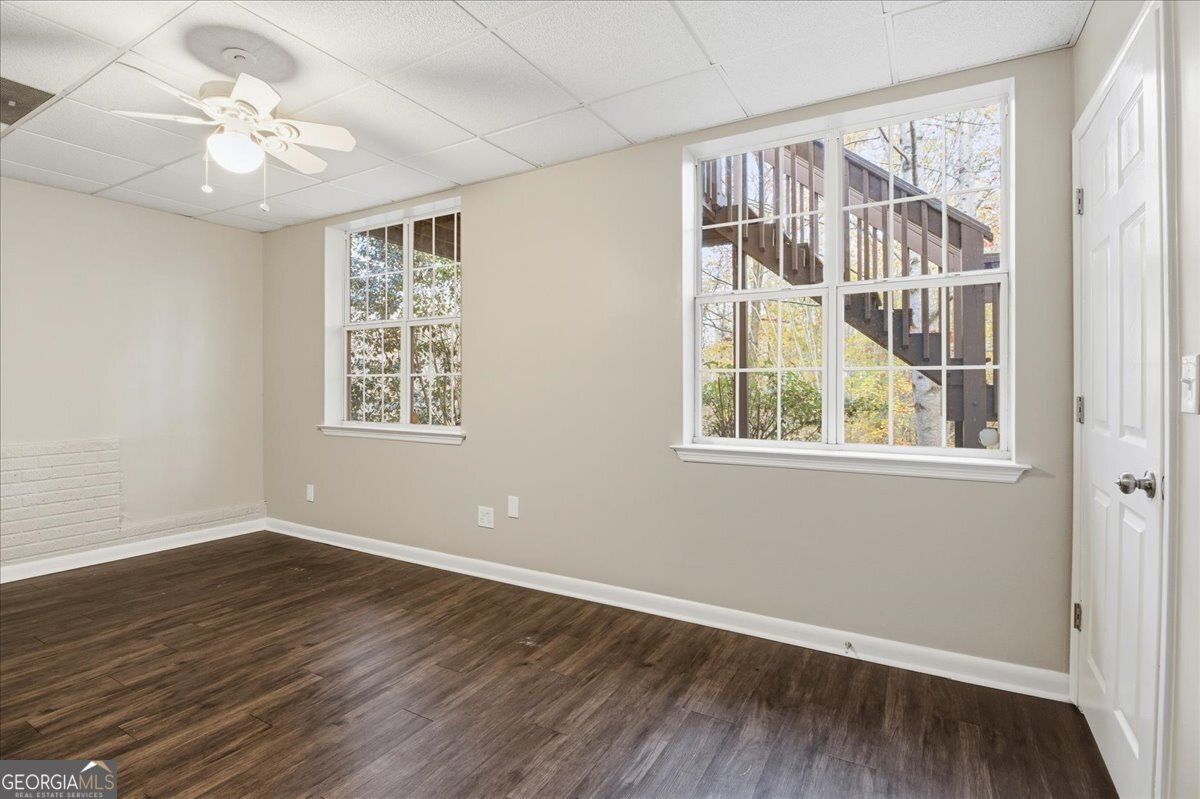 235 Stillwater Court Hampton - 27