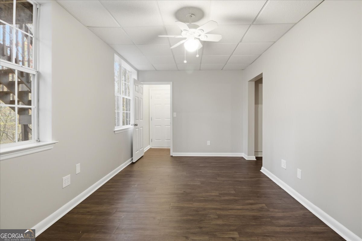 235 Stillwater Court Hampton - 28