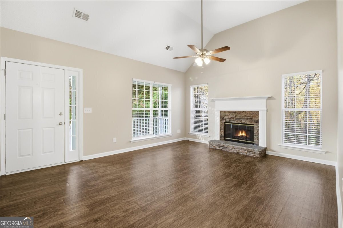 235 Stillwater Court Hampton - 9