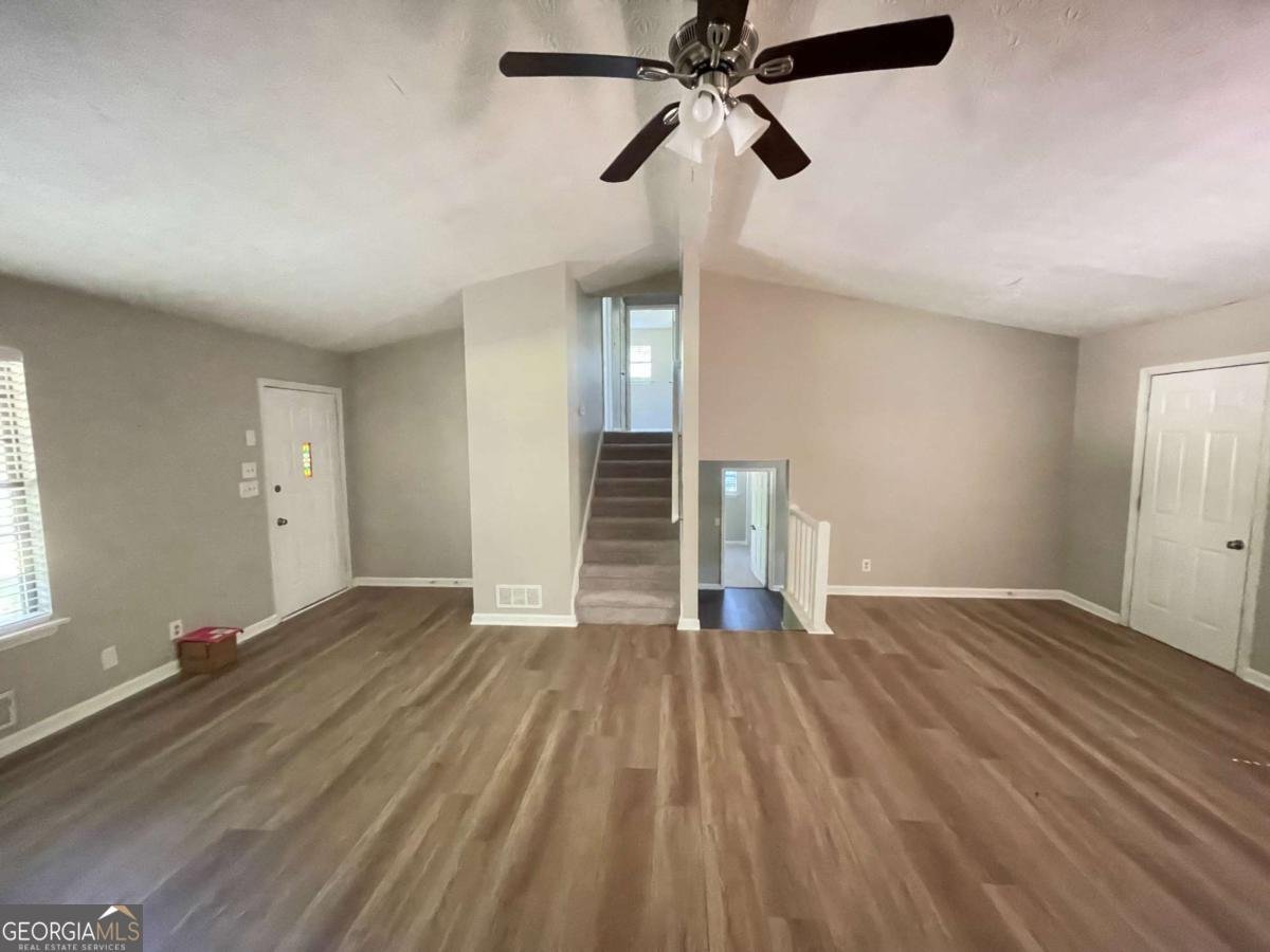 500 Carillon Court Stone Mountain - 4