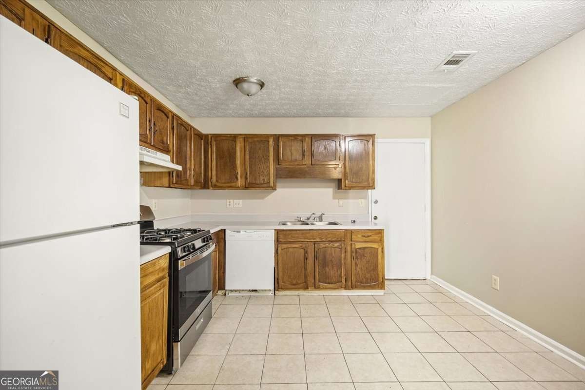 5426 Martins Crossing Road Stone Mountain - 11