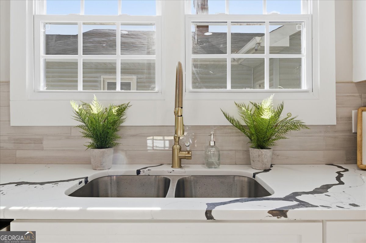 2955 Point Street Atlanta - 20