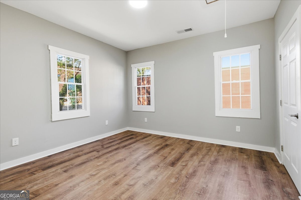 2955 Point Street Atlanta - 23