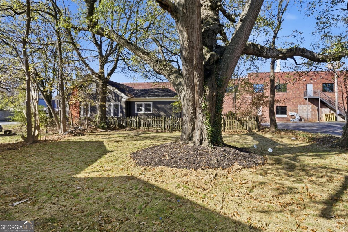 2955 Point Street Atlanta - 27