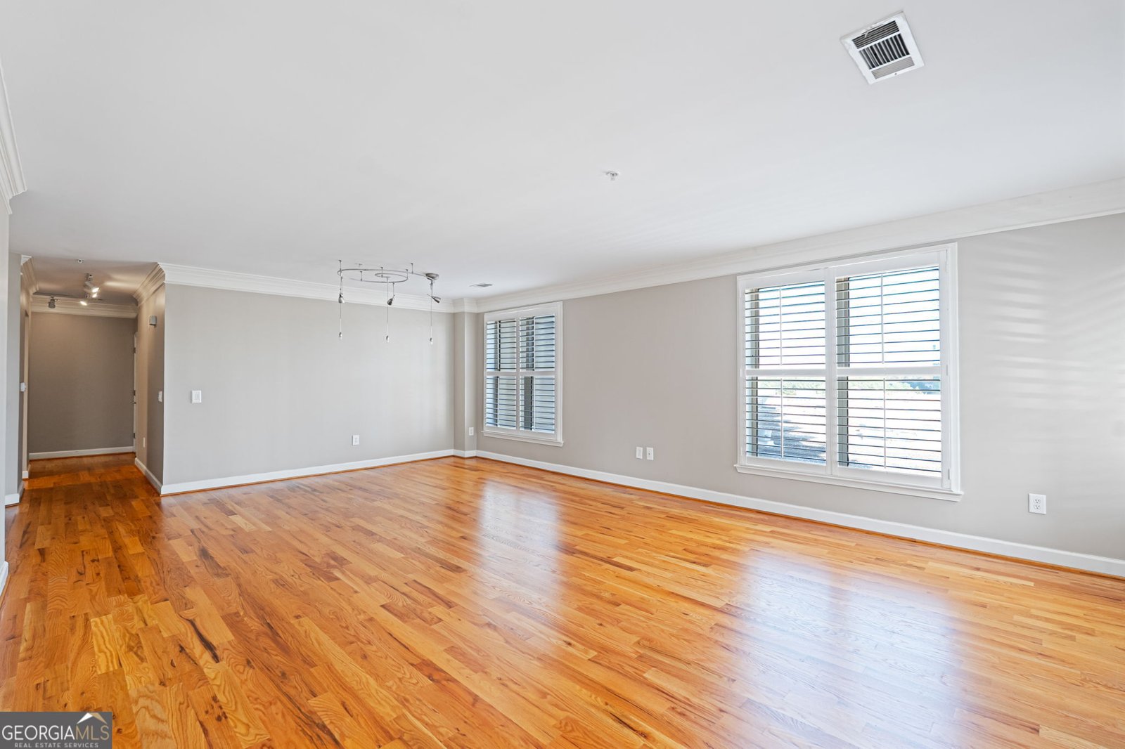 3334 Peachtree Road NE Atlanta - 16