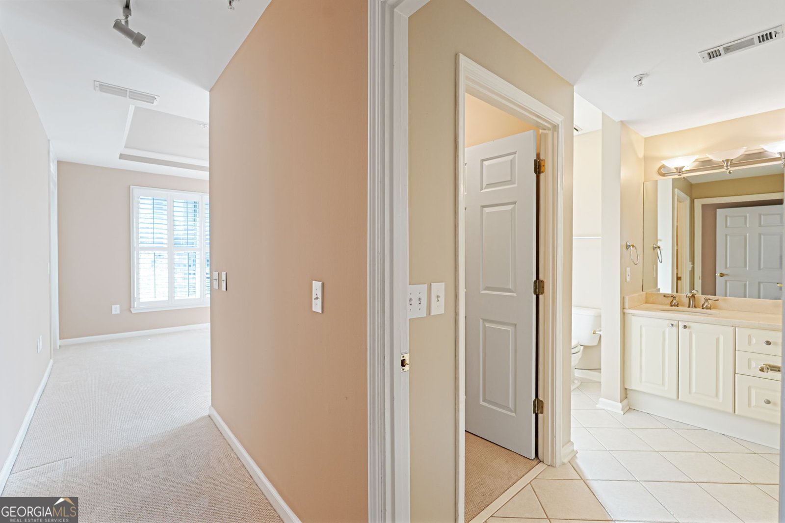 3334 Peachtree Road NE Atlanta - 17