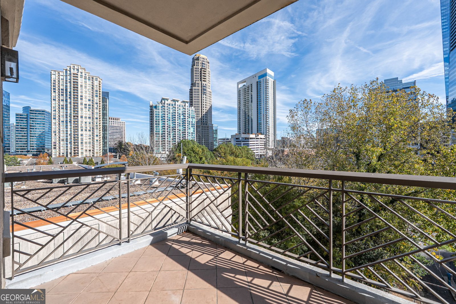 3334 Peachtree Road NE Atlanta - 20