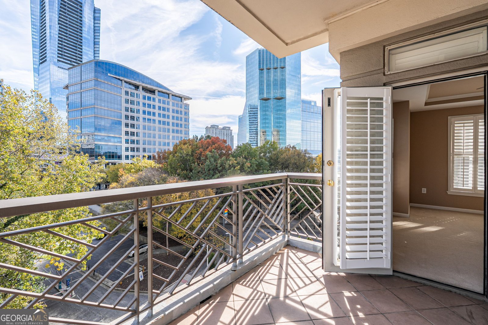 3334 Peachtree Road NE Atlanta - 21