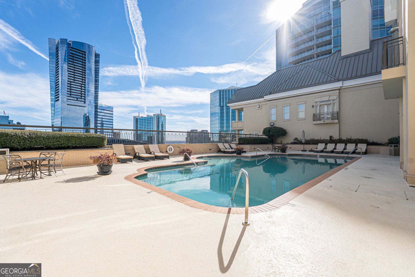 3334 Peachtree Road NE Atlanta - 31